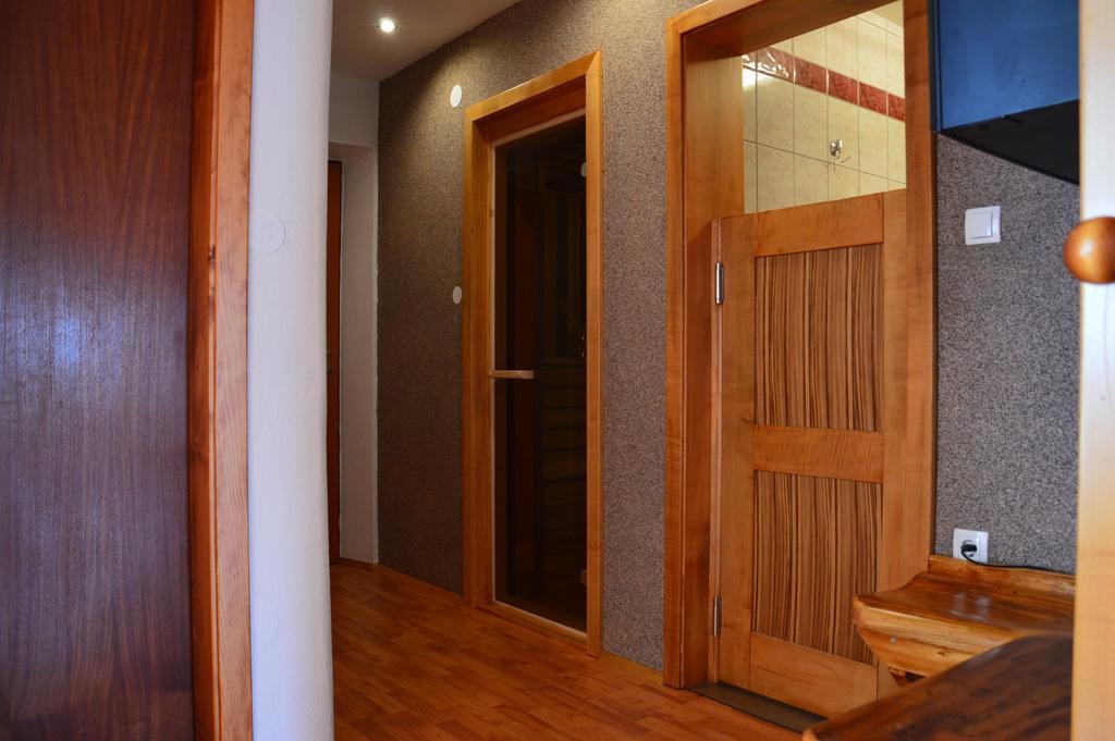 Apartmens And Rooms Sostar Cerkno Exterior photo