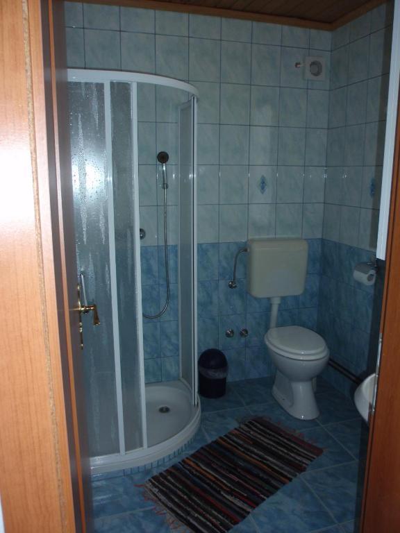 Apartmens And Rooms Sostar Cerkno Room photo