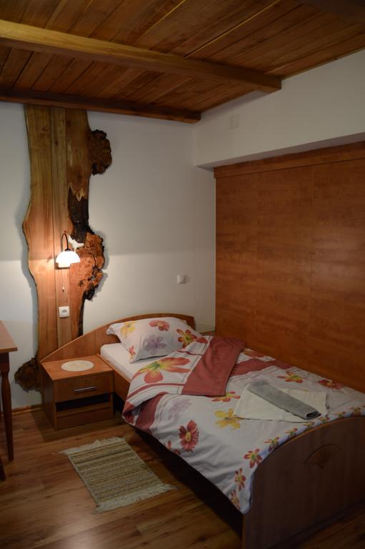 Apartmens And Rooms Sostar Cerkno Room photo